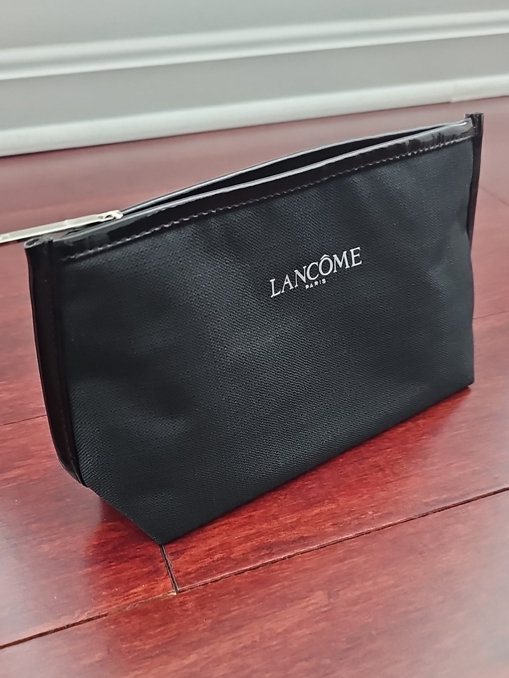 Black Cosmetic Bag - Sleek Travel Pouch